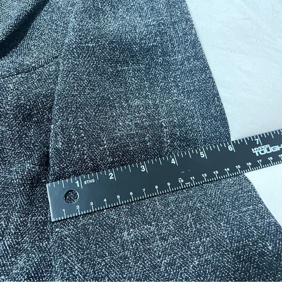 The Limited Collection Women’s Career Business Casual Tweed Blazer Size Medium - Picture 6 of 9